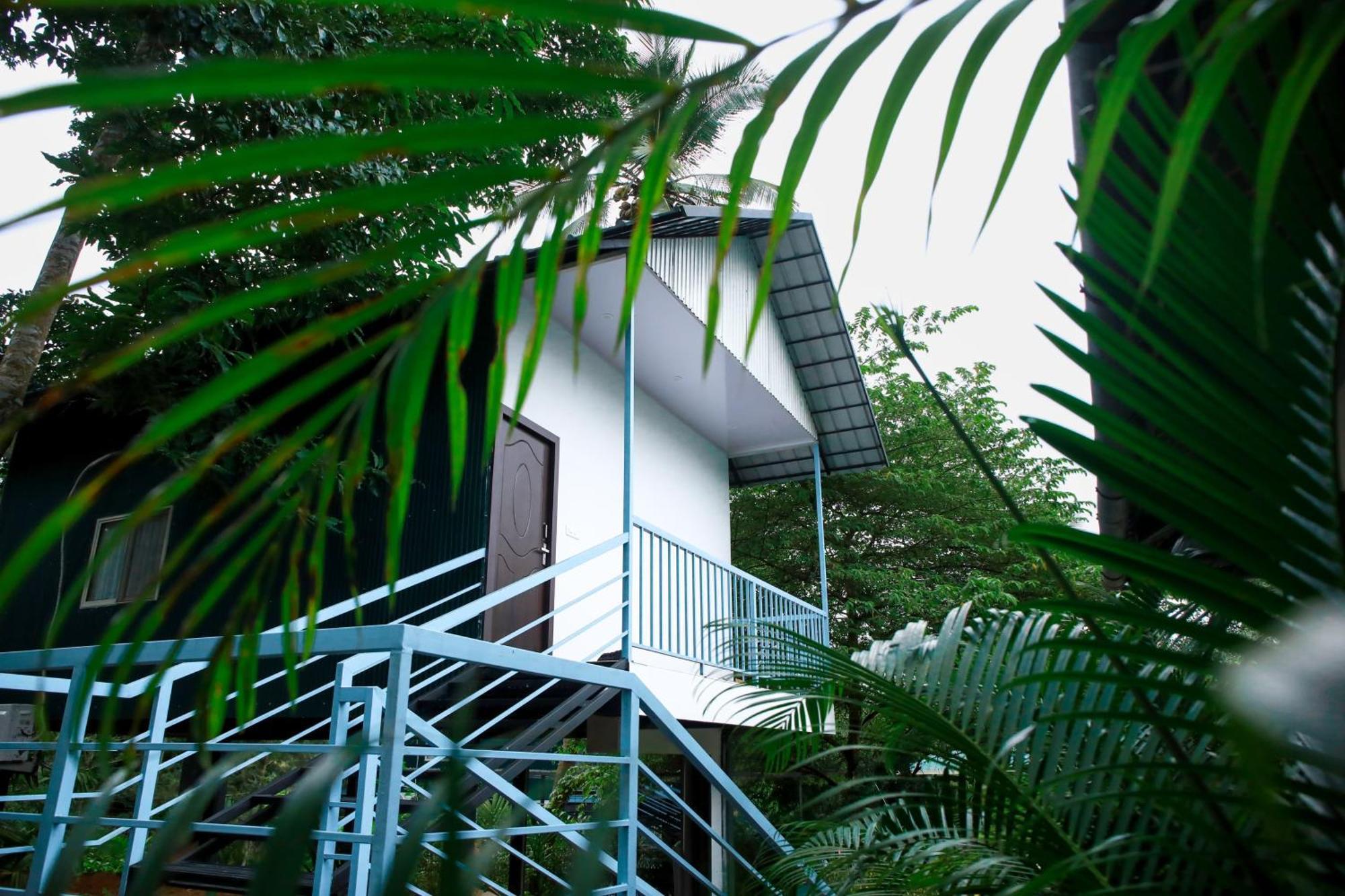 Green Aura Private Villas Sultan Bathery Exterior photo